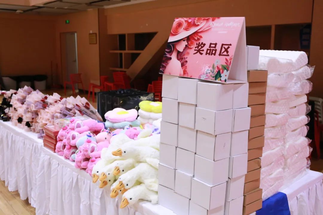 綻放“她”力量 閃耀新時代——?？谏礁咧袑W(xué)舉行慶“三八”國際婦女節(jié)活動-圖片1
