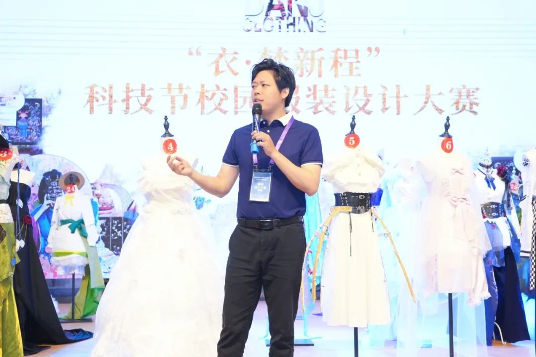 青春創(chuàng)意點(diǎn)亮?xí)r尚舞臺(tái)——?？谏礁咧袑W(xué)2025校園服裝設(shè)計(jì)大賽圓滿落幕-圖片6