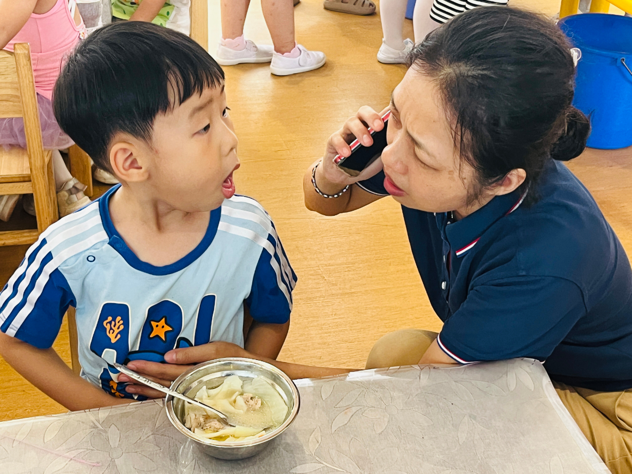 “食”刻預(yù)防，安全相伴——?？谑猩礁哂變簣@食物中毒應(yīng)急處置演練活動(dòng)-圖片24