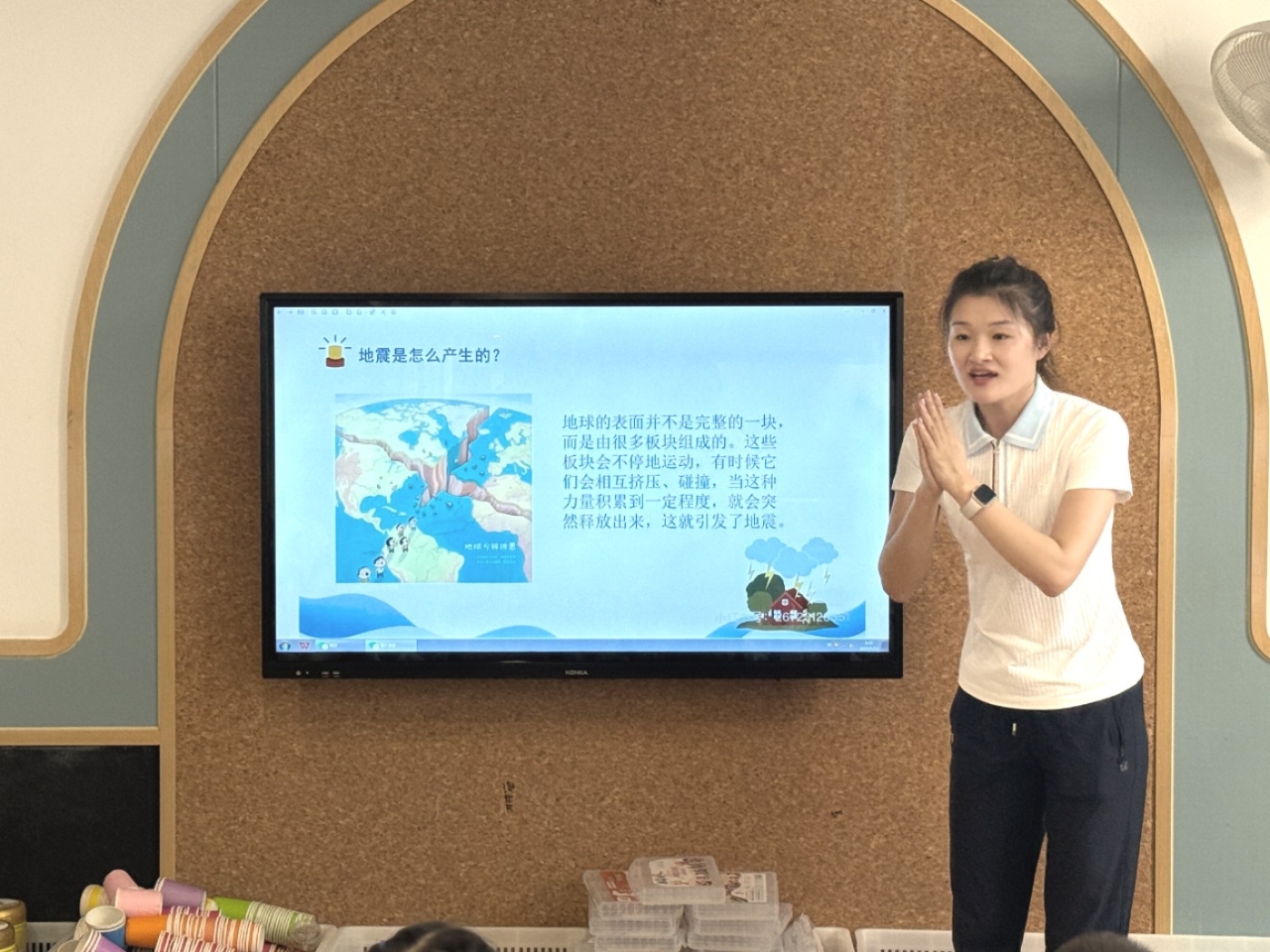 人人講安全 個(gè)個(gè)會(huì)應(yīng)急——?？谑猩礁哂變簣@2025年防震減災(zāi)演練活動(dòng)-圖片15