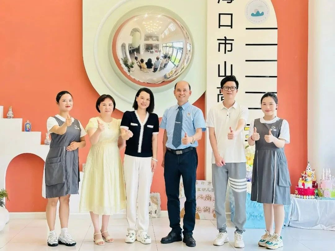 醫(yī)育融合·共筑健康成長路——?？谑猩礁咄杏缃讨行穆?lián)合?？谑械谒娜嗣襻t(yī)院開展醫(yī)育融合健康講座-圖片27