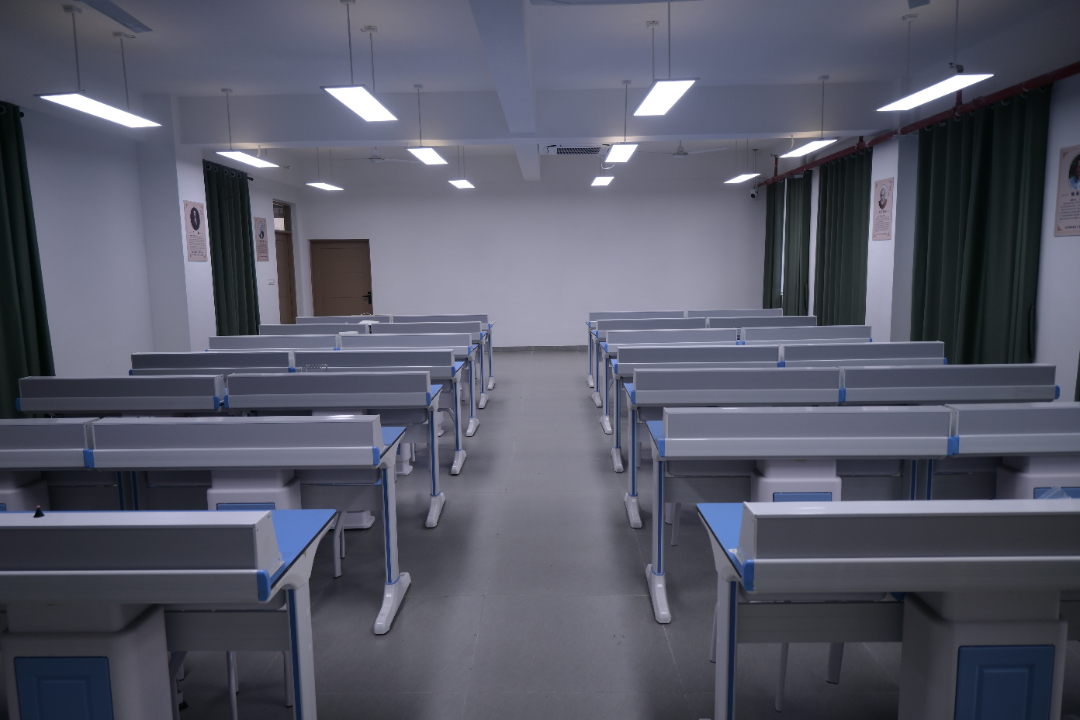 聚焦！定安縣山高高級(jí)實(shí)驗(yàn)中學(xué)新生報(bào)名火熱進(jìn)行中！-圖片5