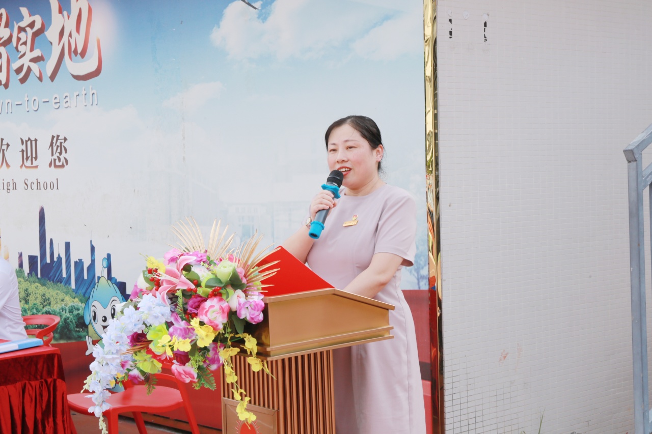 燃情開營！海口山高中學(xué)2025級(jí)高一新生開啟軍訓(xùn)成長之旅-圖片3